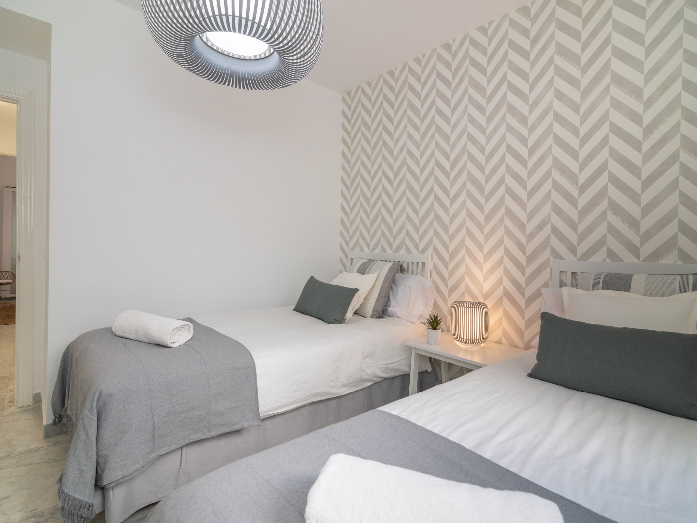 WHISPERING PALMS APARTMENT, Puerto Banús, Imagen 19