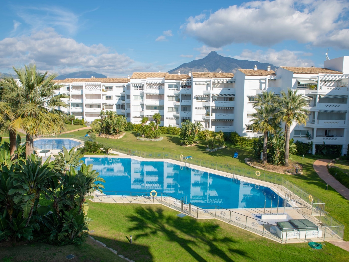 WHISPERING PALMS APARTMENT, Puerto Banús, Imagen 9