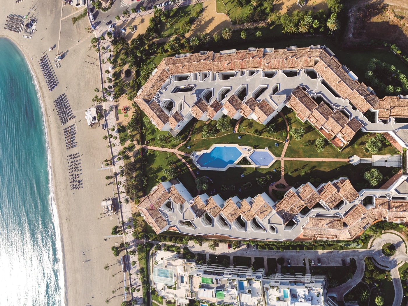 WHISPERING PALMS APARTMENT, Puerto Banús, Imagen 5