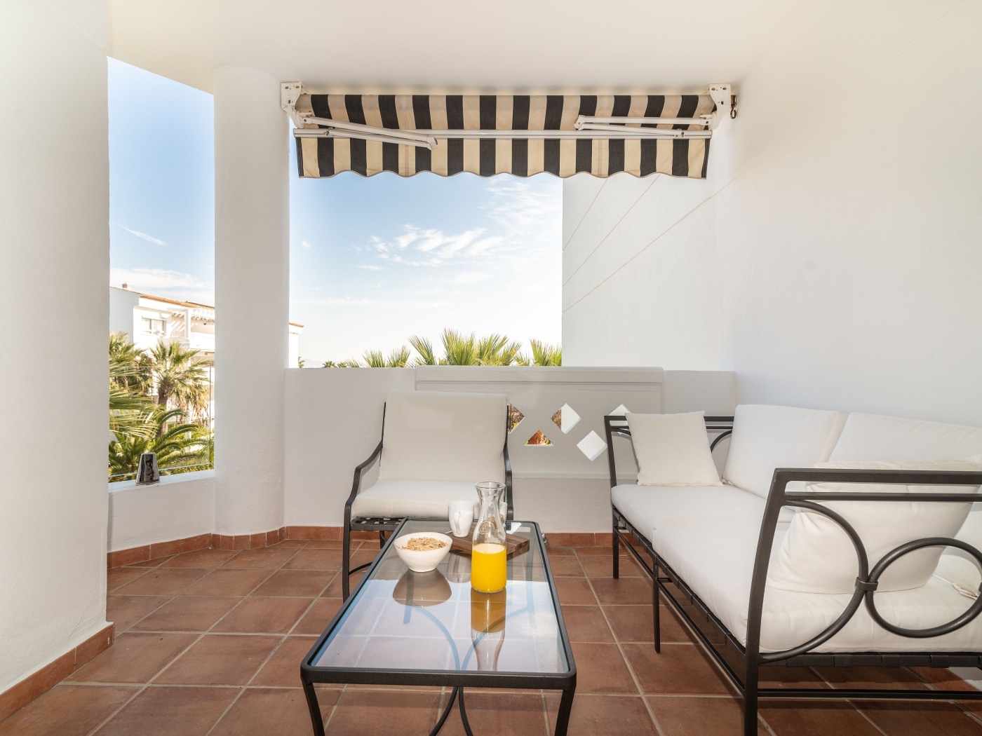 WHISPERING PALMS APARTMENT, Puerto Banús, Imagen 10