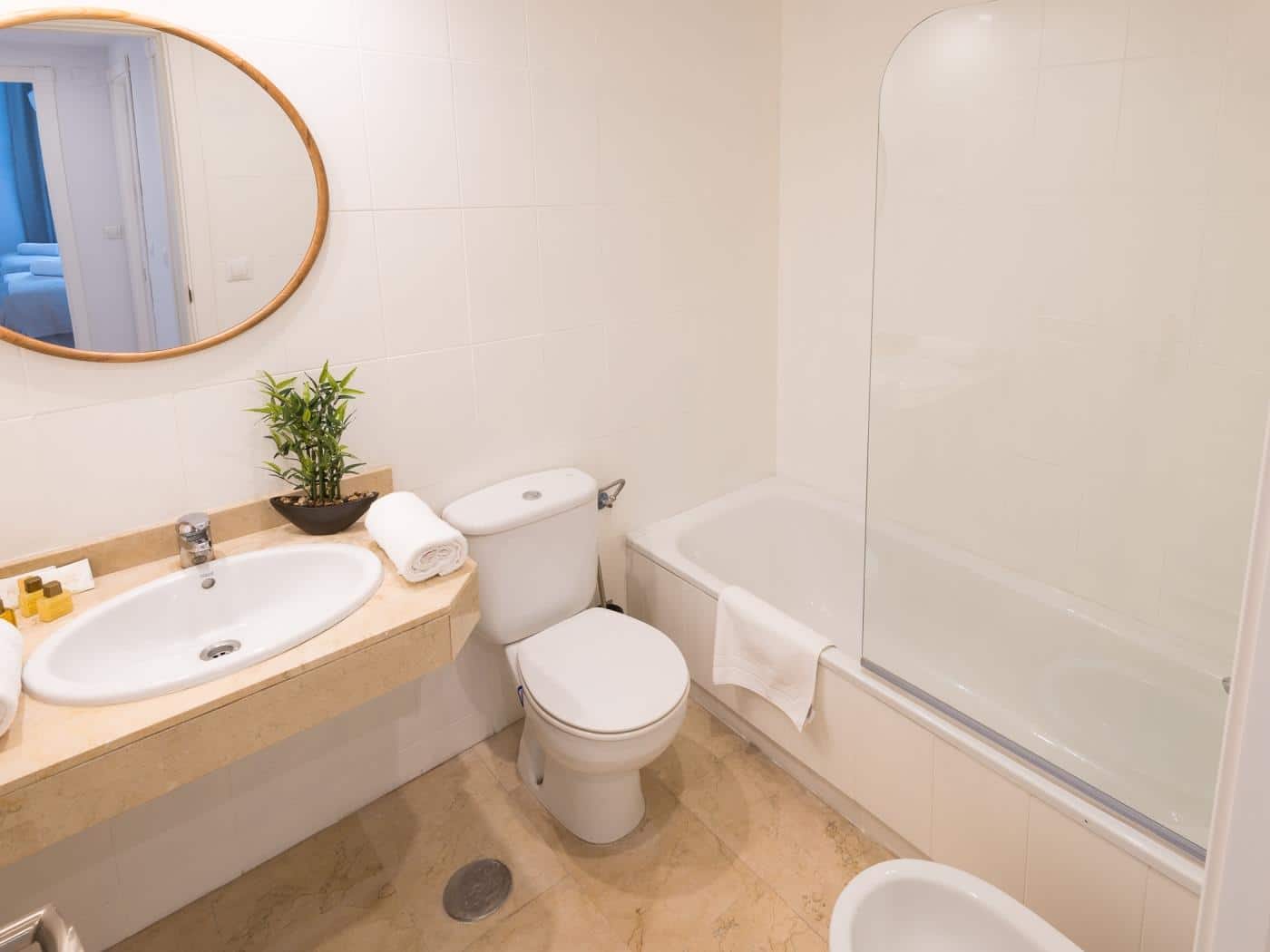 CONTEMPORARY CENTRAL APARTMENT, Puerto Banús, Imagen 19