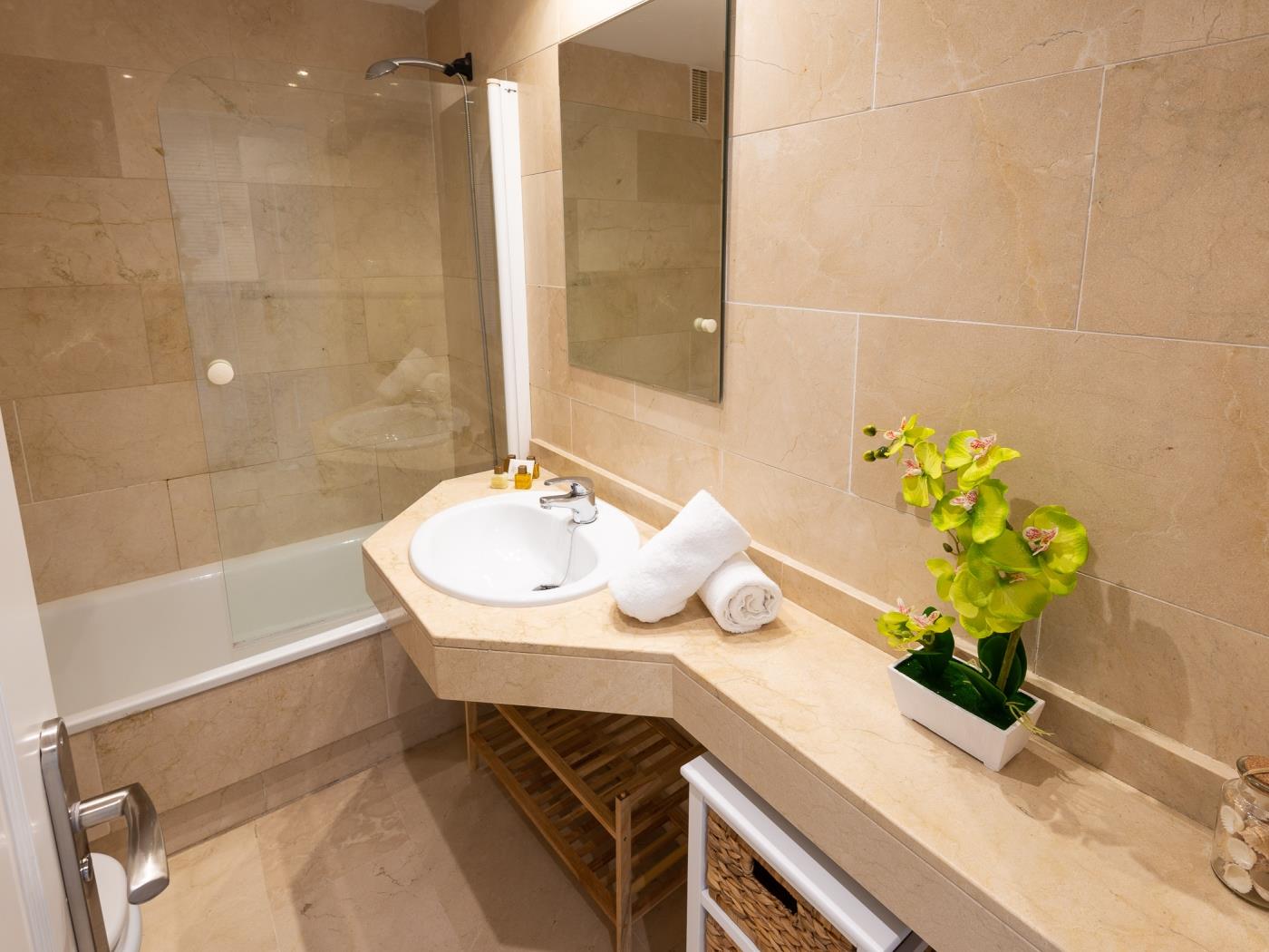 IN THE HEART OF PUERTO BANUS, Puerto Banús, Imagen 19