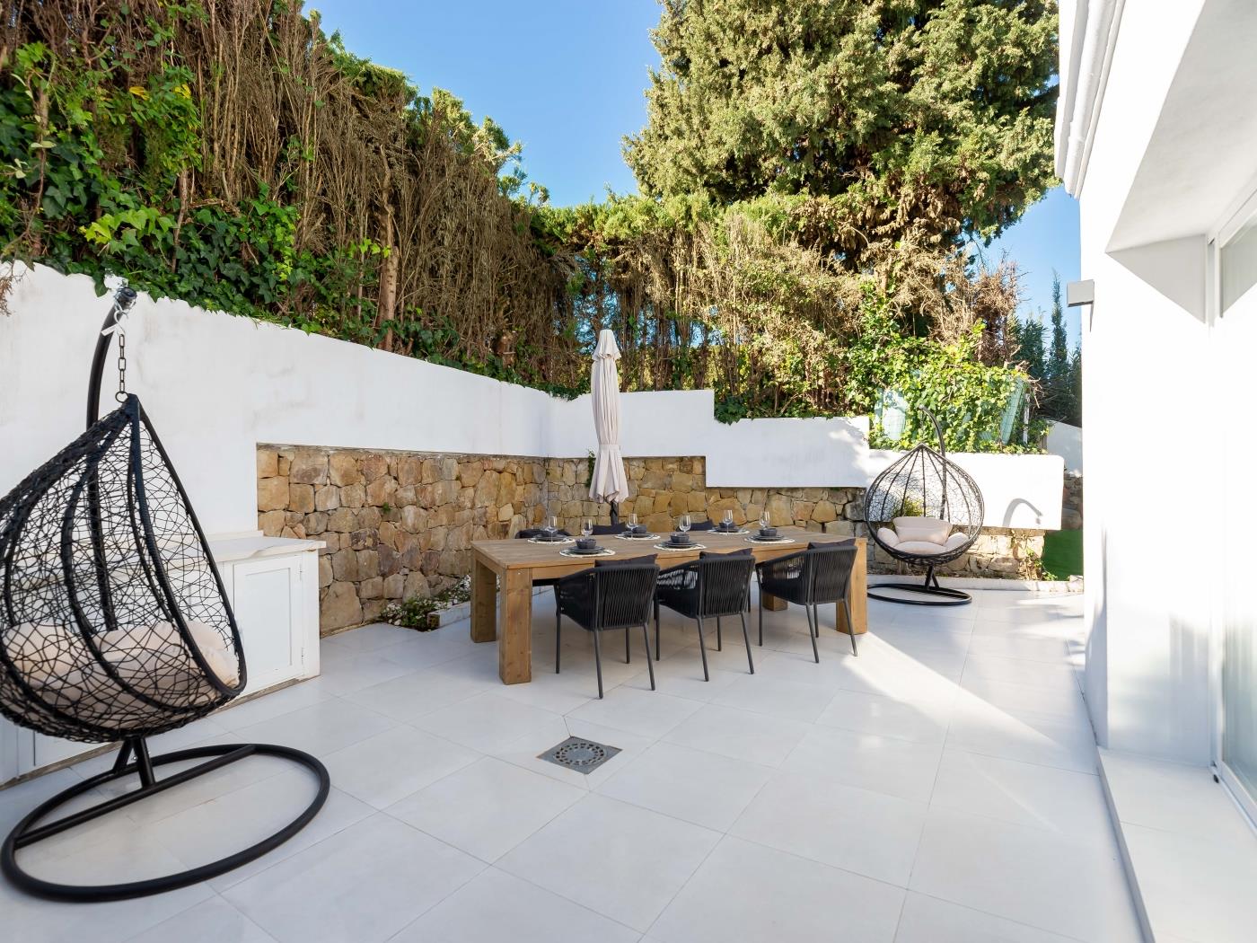 LAS LOLAS, Nueva Andalucia, Imagen 4