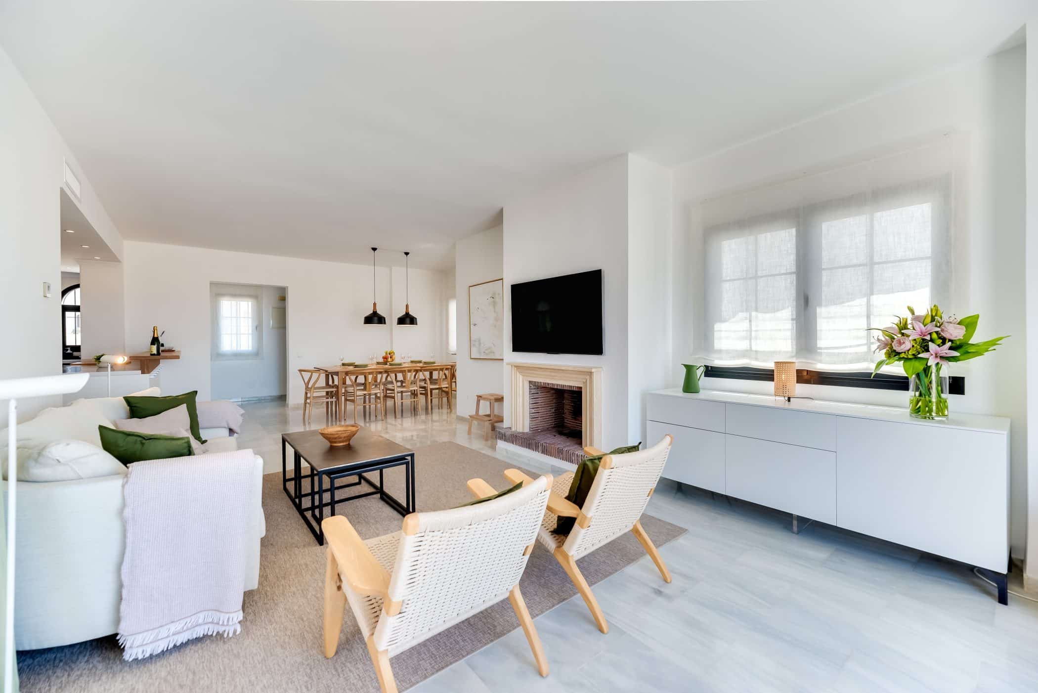 ALDEA BLANCA, Nueva Andalucia, Imagen 2