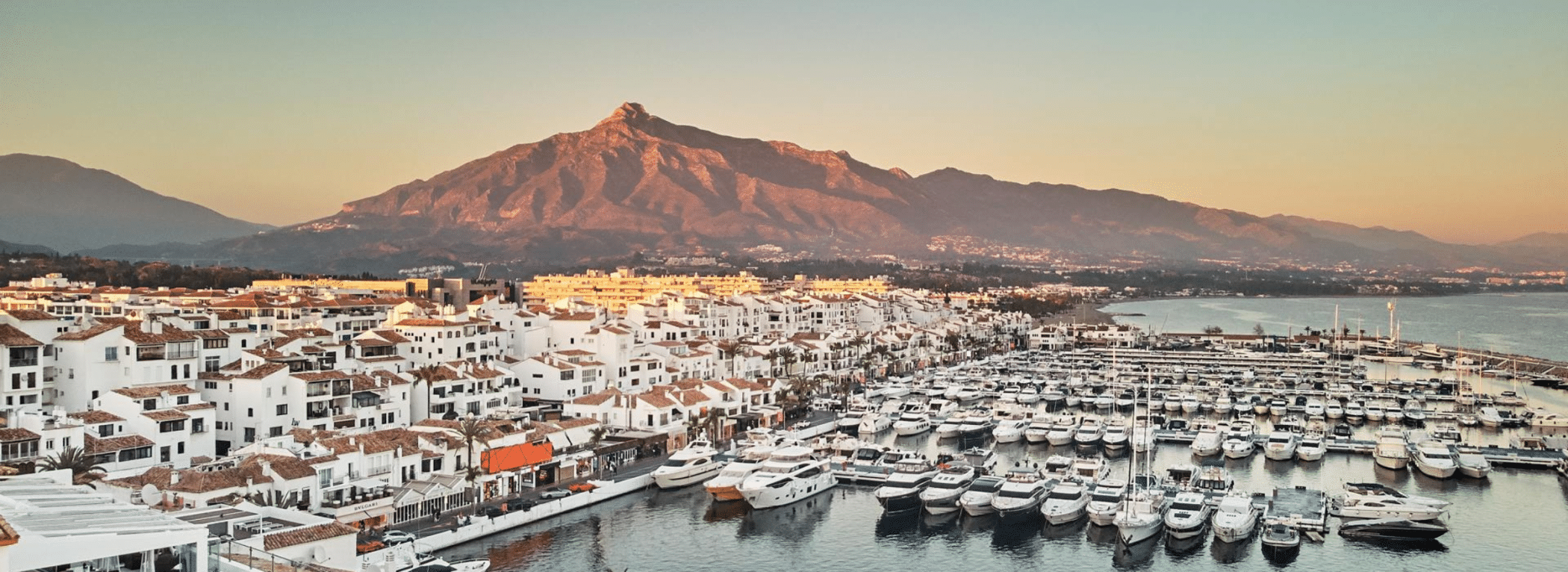 Puerto Banús al atardecer - Vacation Marbella