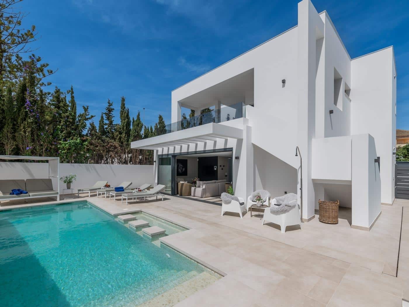 VILLA MARBESA WHITE PEARL, Elviria, Imagen 1