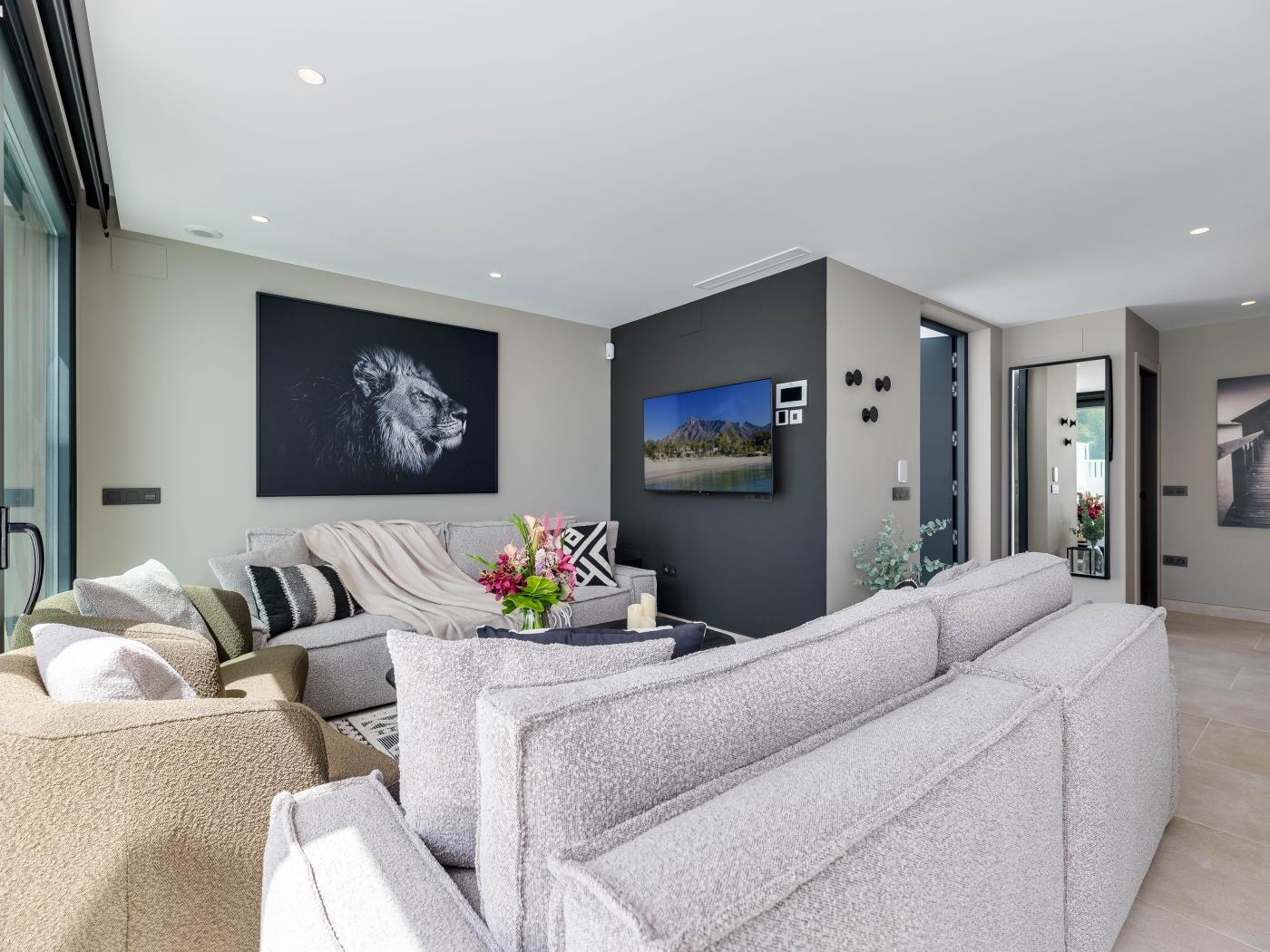 VILLA MARBESA WHITE PEARL, Elviria, Imagen 10