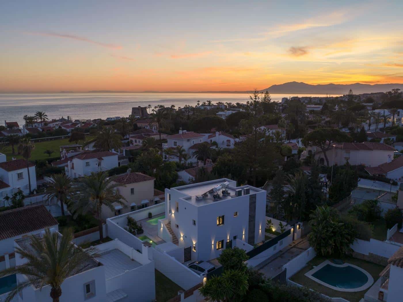 VILLA MARBESA WHITE PEARL, Elviria, Imagen 5