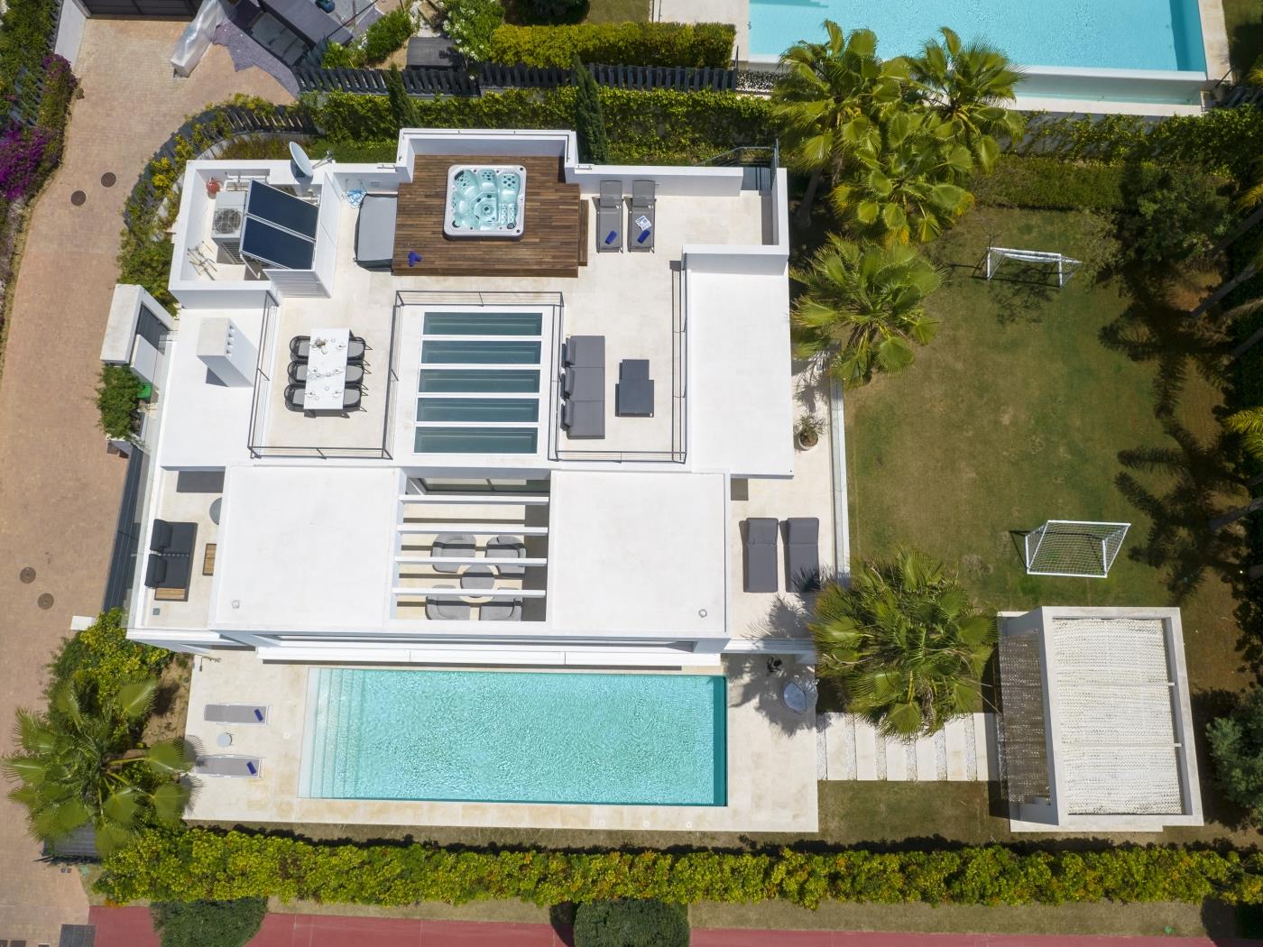 VILLA JOMO, Nueva Andalucia, Imagen 1