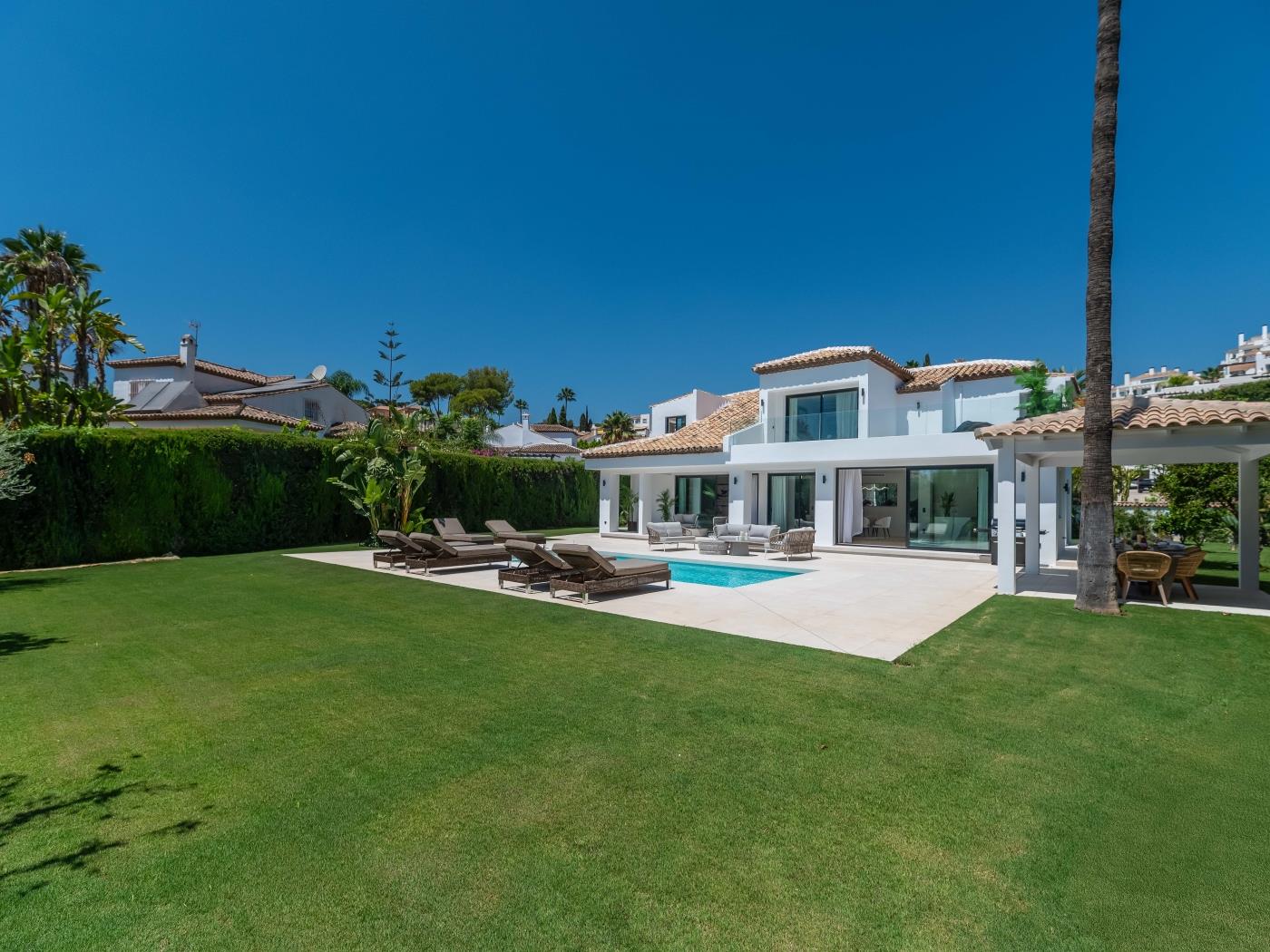 VILLA MIRALUNA, Nueva Andalucia, Imagen 3